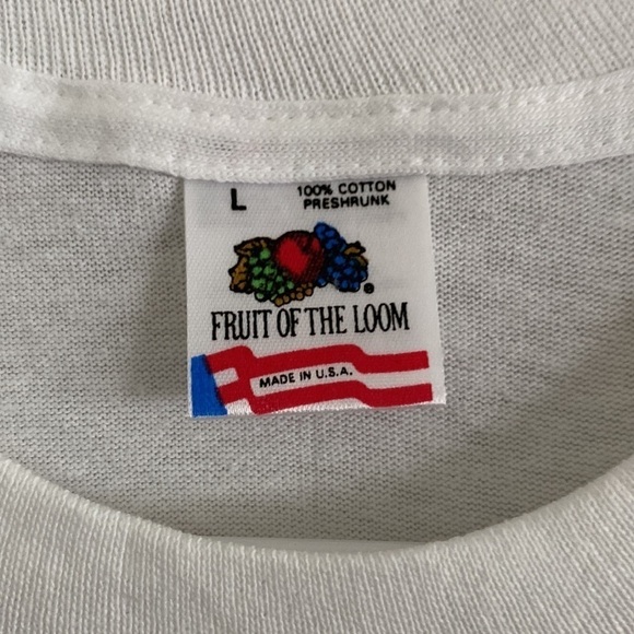 Vintage 90’s Fruit of the loom St. Maartens shark graphic tee - Picture 3 of 4